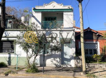 PH de 3 ambientes, San Isidro · PH en San Isidro - 2 Dorm - con Patio y Terraza