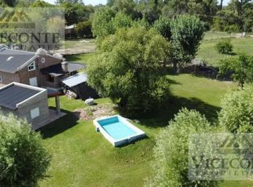Quinta vacacional de 3 ambientes, Brandsen · Preciosa Casaquinta de 1 Ha 3/4. Brandsen. Bs. As.