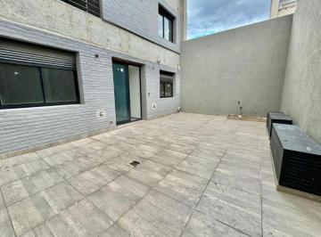 Departamento · 72m² · 4 Ambientes · 1 Cochera · 2 Dorm. con Patio Excluisivo a Estrenar