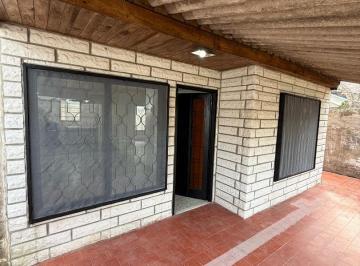 PH · 70m² · 3 Ambientes · PH Al Fondo en Alquiler