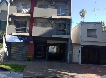 Garage , Lomas de Zamora · Cochera Subsuelo Banfield Centro