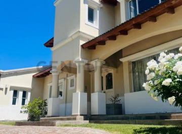 Casa · 465m² · 6 Ambientes · 2 Cocheras · Barrio Privado Pueyrredón, Casa en Venta, Lujan de Cuyo Mendoza