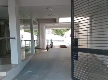 Garage , La Plata · Cochera en Venta