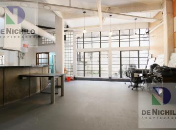 Oficina comercial · 255m² · 2 Ambientes · Oficina / Local Comercial / Loft