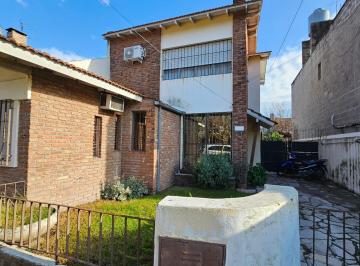Casa · 120m² · 4 Ambientes · 4 Cocheras · Casa de 4 Ambientes - Alquiler - San Antonio de Padua