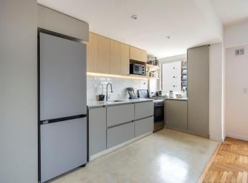 Departamento · 71m² · 4 Ambientes · Venta - 4 Ambientes - Reciclado - Piso Alto - Vista - Luz - Norte - San Cristobal - Caba