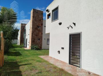 PH · 240m² · 12 Ambientes · 6 Cocheras · Excelente Duplex en Zona El Pinar - La Lucila de Mar!