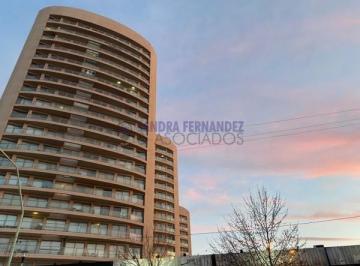 Departamento · 150m² · 5 Ambientes · 1 Cochera · Rio Negro, Cipolletti, Venta. Departamento Semipiso Totalmente Remodelado 3 Dorm.. Complejo At