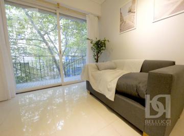 Departamento · 39m² · 2 Ambientes · Venta // 2 Amb Reciclado // Zona Centro