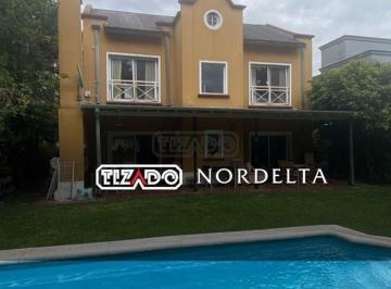 Casa · 180m² · 4 Ambientes · 3 Cocheras · Casa en Alquiler en Barrancas de San José, General Pacheco, Tigre