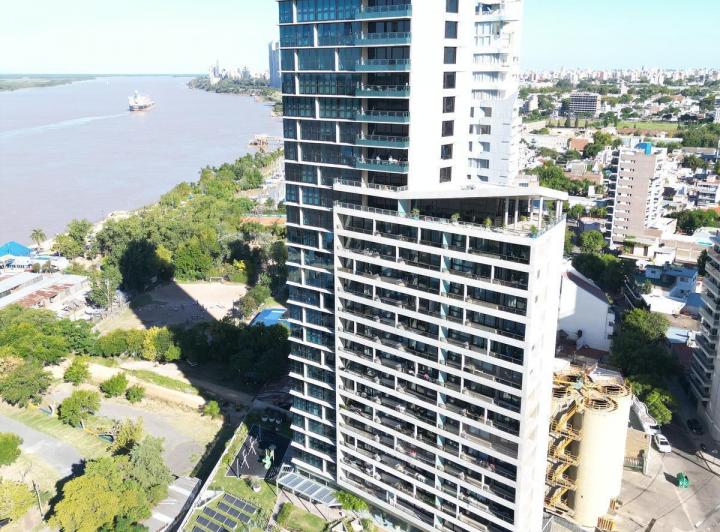 Desarrollo vertical · Torre Brisa - Fundar