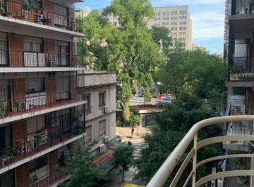 Balcón · Alquiler - Departamento 3 Ambientes en Recoleta con Muebles