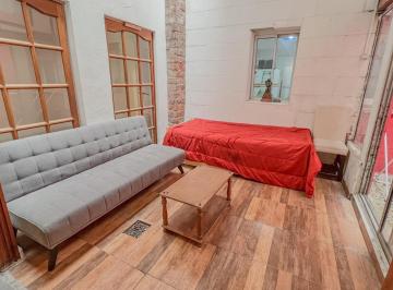 Casa · 85m² · 3 Ambientes · PH 3 Amb con Terraza Sin Expensas