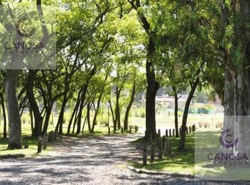 Terreno · 709m² · Lote Interno y Central en Barrio Privado Santa Juana