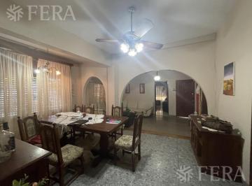 PH · 94m² · 4 Ambientes · 1 Cochera · Venta PH de 4 Ambientes en Villa Dominico