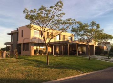 Casa · 507m² · 8 Ambientes · Casa en El Golf Nordelta