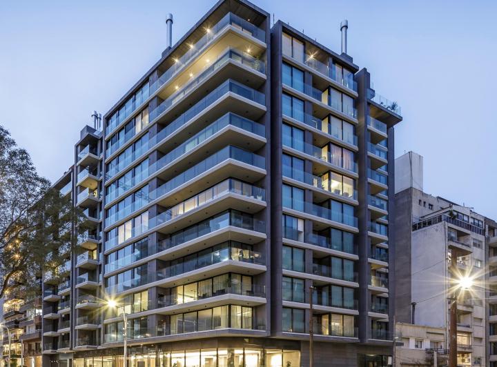 Desarrollo vertical , Uruguay · Bilú Biarritz en Punta Carretas, Montevideo - Uruguay