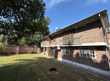 Casa de 5 ambientes, San Isidro · Diaz Velez 1650