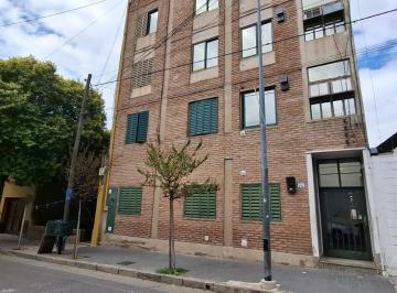 Departamento · 45m² · 2 Ambientes · Ideal Estudiante Medicina - Muy Luminoso - 2do X Escalera