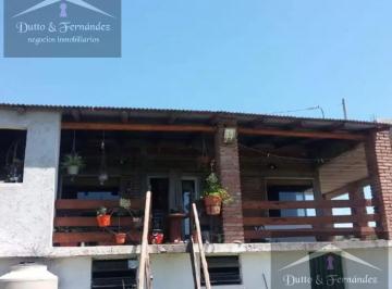 Casa · 100m² · 3 Ambientes · 2 Cocheras · Casa - Estancia Vieja