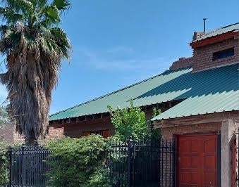 Casa de 7 ambientes, Centenario · Casa Centenario