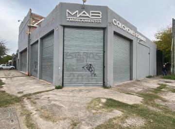 Local comercial de 4 ambientes, Esteban Echeverría · Enorme Galpon con con Local Sobre Valette 1046