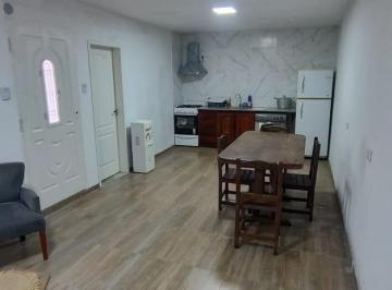 Casa de 2 ambientes, Almirante Brown · Alquiler de Casa en San Jose: PH Al Fondo, Amueblado, Sin Expensas