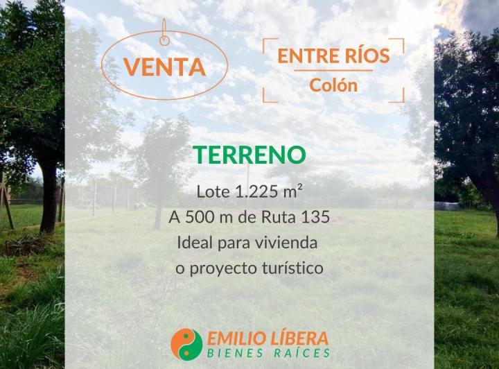 Terreno · 1225m²