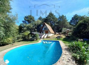 Casa de 6 ambientes, Villa General Belgrano · Cabaña + Casa en 1.500 m² de Terreno