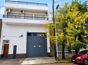 Departamento 196m² Venta Villa Dominico · Venta Departamento 6 Ambientes en 2 Plantas con Terraza, Quincho y Parrilla – Apto Crédito