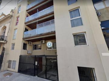 Garage , San Telmo · Cochera Fija Descubierta - Chacabuco Al 900 - San Telmo