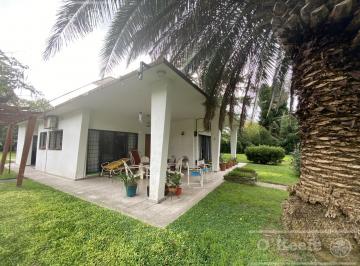 Quinta vacacional · 300m² · 5 Ambientes · Hermosa Casa Quinta en Venta en El Pato 6640 m²