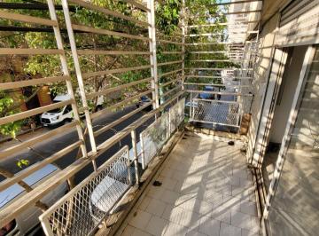Departamento de 3 ambientes, Barracas · Departamento 3 Ambientes Al Frente con Balcon
