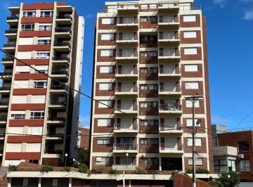 Departamento de 3 ambientes, Villa Gesell · Departamento Zona Centro Cochera