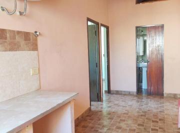 Departamento de 3 ambientes, Lanús · Departamento Tres Ambientes Situado Sobre Av Hipólito Yrigoyen