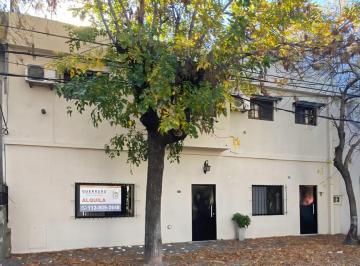 PH · 55m² · 3 Ambientes · PH en Alquiler