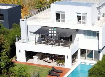 Casa · 520m² · 8 Ambientes · 2 Cocheras · Casa en Venta 5 Dorm. en El Yacht, Nordelta, Tigre