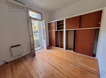 PH · 73m² · 4 Ambientes · PH Al Fte - 3 Dorm - Terraza Propia - Sin Expensas