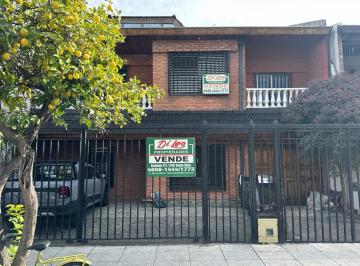 Casa de 3 ambientes, La Matanza · Casa en PH Planta Baja Muy Amplia
