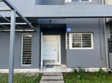 Casa de 7 ambientes, Córdoba · Duplex en El Oasis Don Bosco