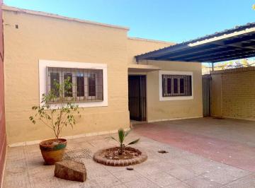 Casa · 68m² · 2 Ambientes · 1 Cochera · Venta Casa Mixta Bermejo Guaymallen