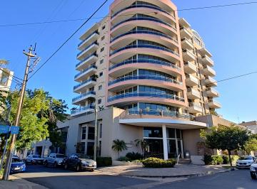 Departamento de 3 ambientes, Gualeguaychú · Departamento Premium con Cochera.