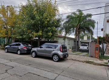 Casa · 280m² · 3 Dormitorios · 1 Cochera · Venta Casa Carlos Paz Bº Santa Rita a 1 C Lago Ref T2119