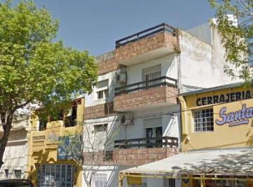 Departamento · 1m² · 4 Ambientes · Alquiler Calle 27 de Febrero 1900 Dos Dorm. Grande