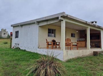 Casa · 70m² · 3 Ambientes · 2 Cocheras · Se Vende Casa en Alta Garcia