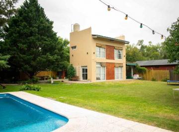 Casa · 114m² · 4 Ambientes · 2 Cocheras · Vta Casa 2 Plantas + Jardin + Piscina, La Reja, Súper!