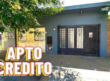 Casa · 127m² · 5 Ambientes · 1 Cochera · Casa 4 Ambientes en Venta Jose C Paz Apta Credito