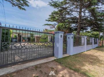Casa · 168m² · 4 Ambientes · 2 Cocheras · Venta Casa Excelente Atlántida Sur 3 Dorm.