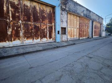 Local comercial · 712m² · Importante Deposito Galpon en Roldan