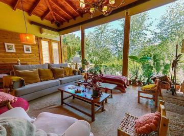 Casa · 444m² · 10 Ambientes · Amplia Casa en Arelauquen Country Golf & Polo Al Pie del Hoyo 14. Vista Amplia Al Cerro Catedral
